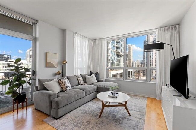 Photo - 330 W Grand Ave Unit 1206