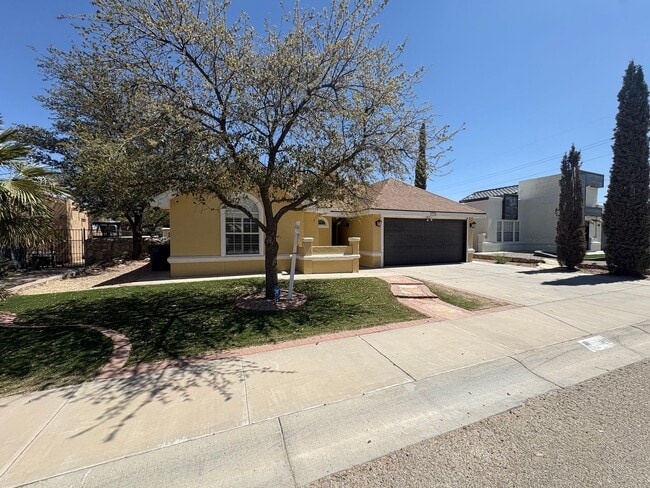 Photo - Home for Rent in Horizon by the Golf Course
