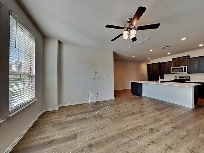 Photo - 2020 Saddle Way