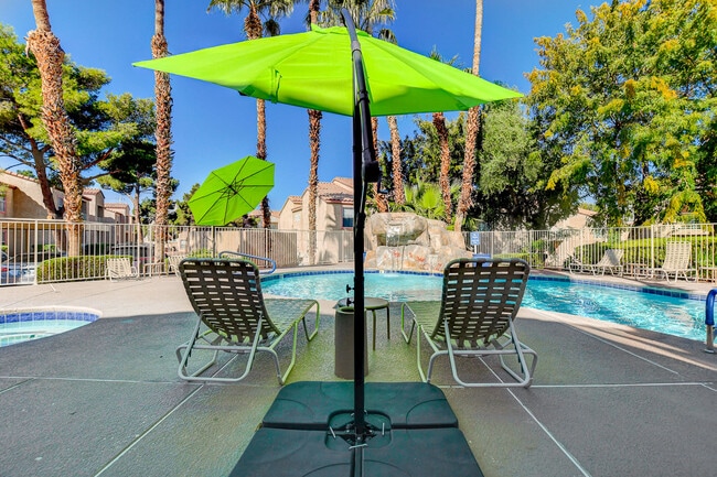 Flamingo Polo Club Condominiums
