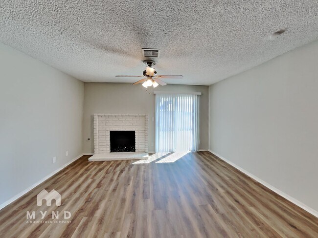 Photo - 801 Dolores Dr