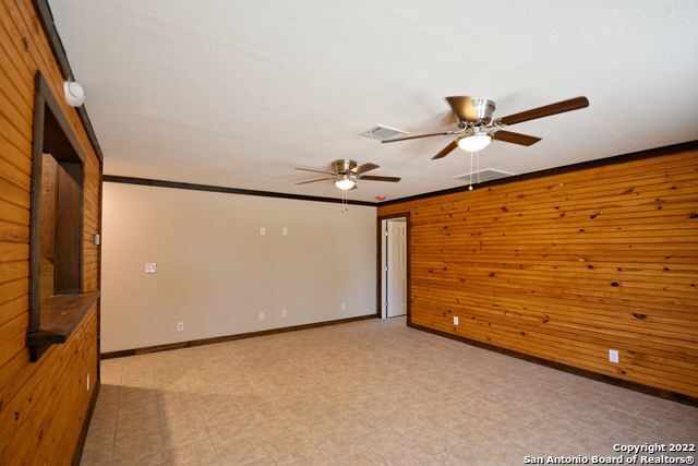 Photo - 1155 Farm To Market 2722