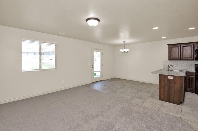 Photo - Beautiful 3 Bed, 2.5 Town Home in West Haven, Pet Friendly! Available on April 22nd!