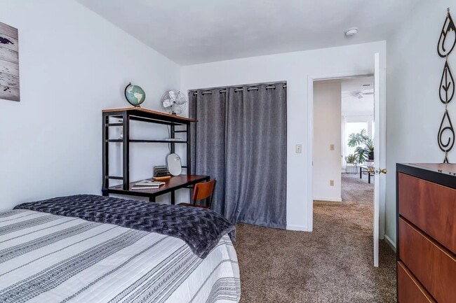 The Fox Townhomes