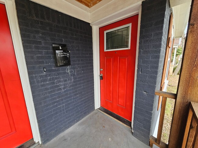 Photo - Near Bishop Arts District 2-bedroom, 1-bath duplex