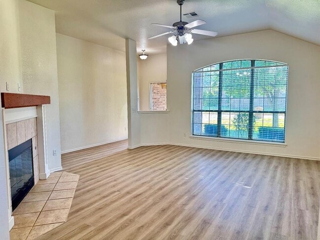 Photo - 17609 Gold Dr