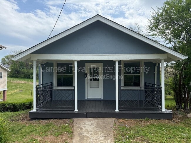 Building Photo - 1710 15th St