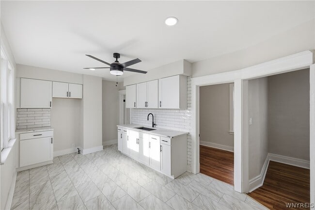 Photo - 36 Krakow St