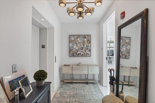 Photo - 1155 N Gulfstream Ave