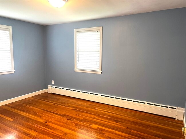Photo - 7 Madden Ave