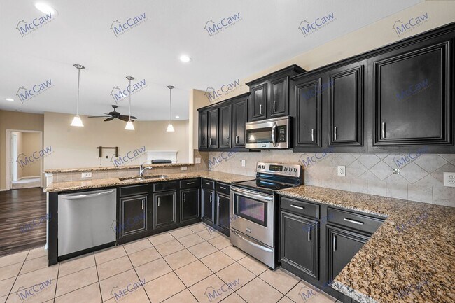 Photo - Wonderful 3/2/2 Home in Waxahachie!