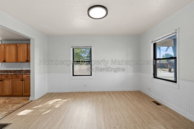 Photo - 1327 E Walton Ave