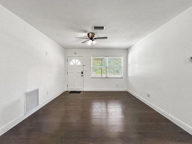 Photo - Move-In Ready 3-Bedroom Home with Private Fenced Backyard!