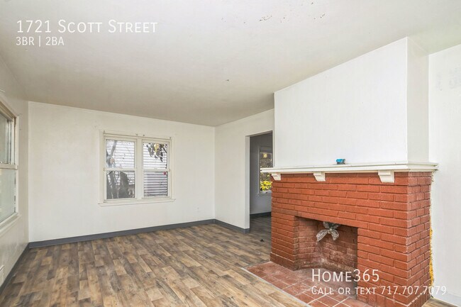 Photo - 1721 Scott St