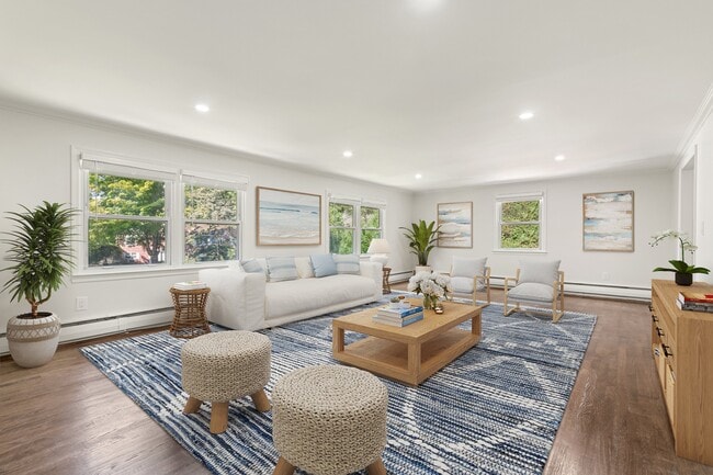 Living Room - 48 Meyer Pl