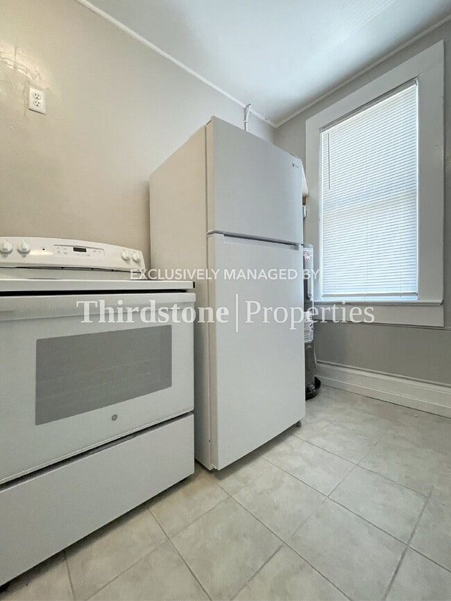 Photo - 82 W 32nd St Unit 8