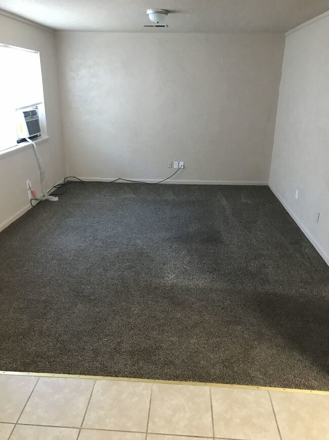 Photo - 1005 Ferrell Dr