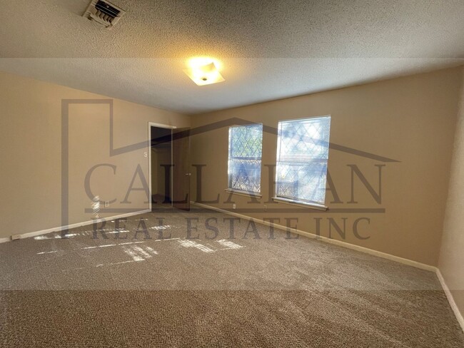 Building Photo - Sherwood 3 bedroom 2 bath
