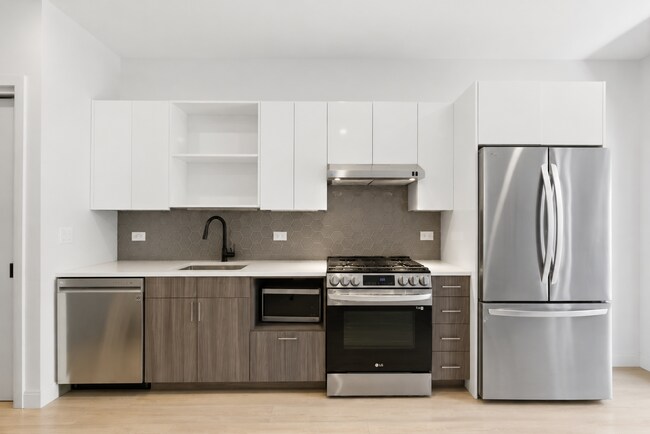 Photo - 948 W Sunnyside Ave Unit 310