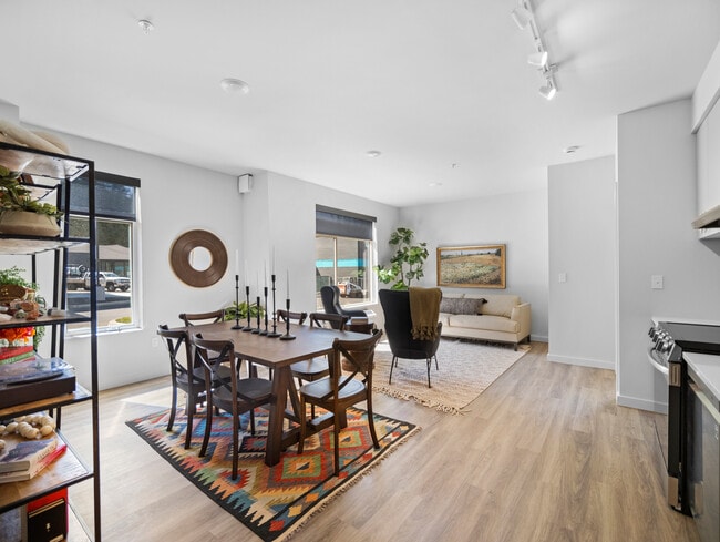 Photo - Sixty20 on 4th