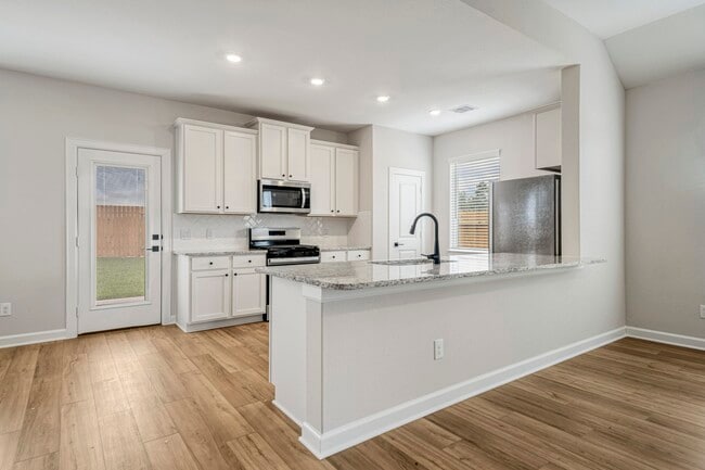 Photo - 15683 Honey Cv Dr