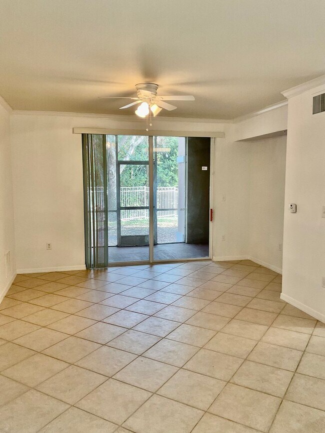 Photo - Palmetto Unit 108