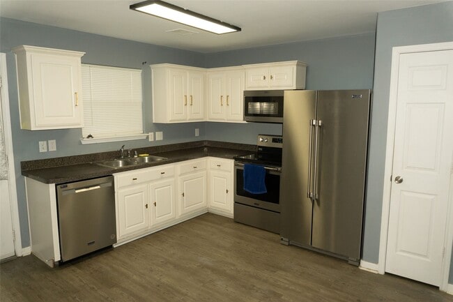 Photo - 4406 Thistle Pond Ct