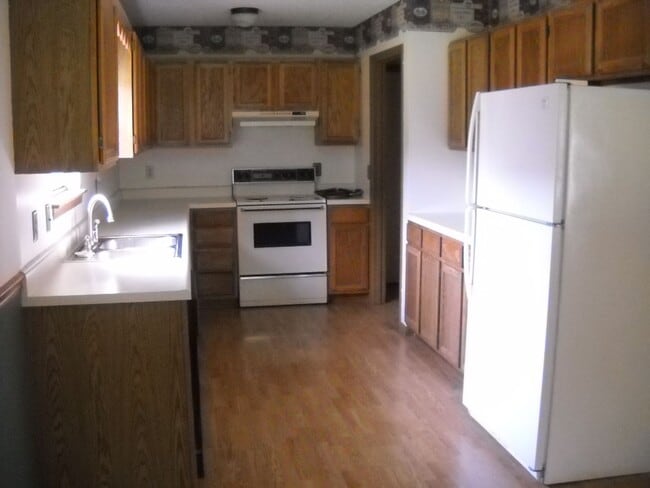 Photo - 3 BR, 2 BA, 2 Car Garage ranch home located near Horton Smith Golf Course & Nathaniel Greene Park.