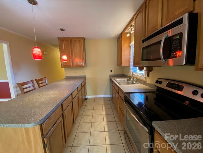 Photo - 203 Ratchford Farm Rd