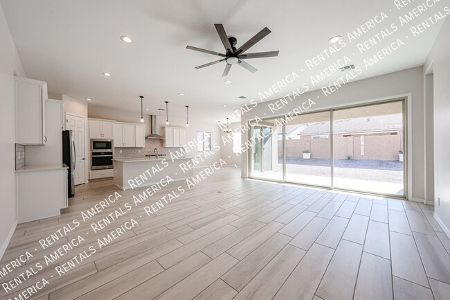 Photo - 4815 W Capistrano Ave