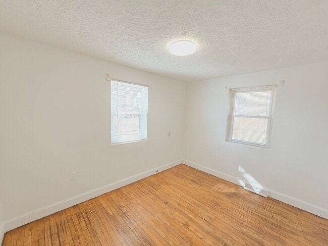 Photo - ? Stunning 2 Bedroom, 1 Bathroom Home with garage! ?