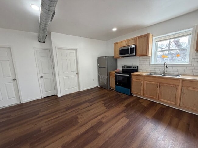 Photo - 3956 Pennsylvania Ave Unit 3956 Pennsylvania Ave 2S