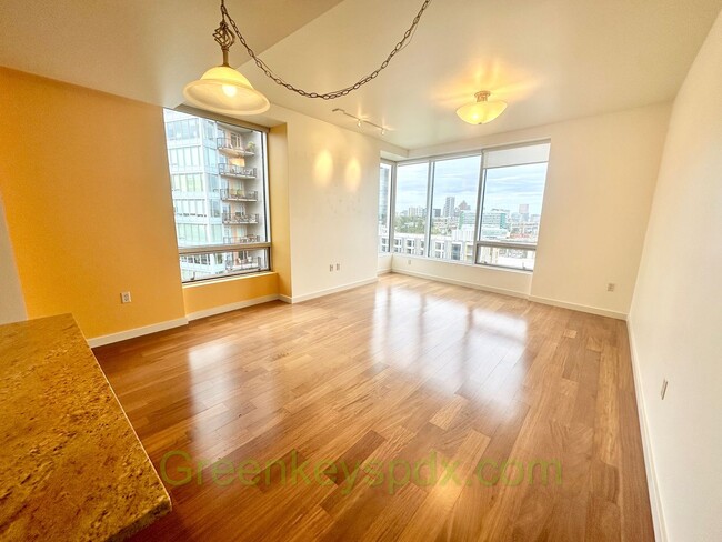 Photo - Spacious, open-concept 1-bedroom 16th floo...