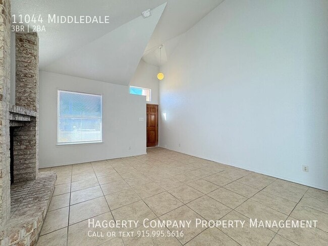 Photo - 11044 Middledale-