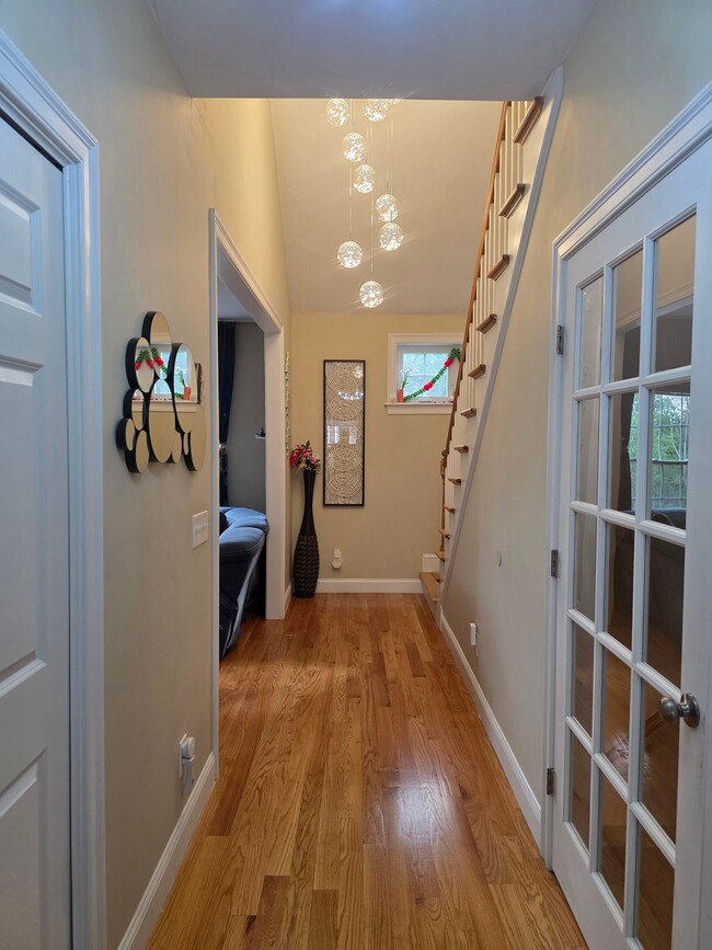 Photo - 304 Hunting Hill Dr