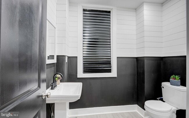 Photo - 2728 Harford Rd