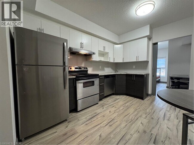 Photo - 258B SUNVIEW Street Unit# 291 Unit 291