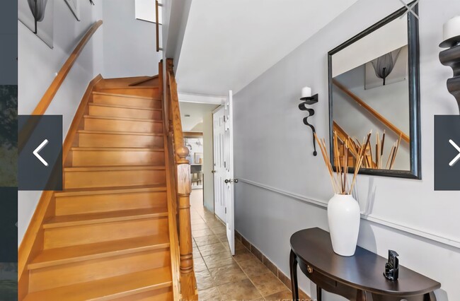 Photo - 6438 Thornberry Cres