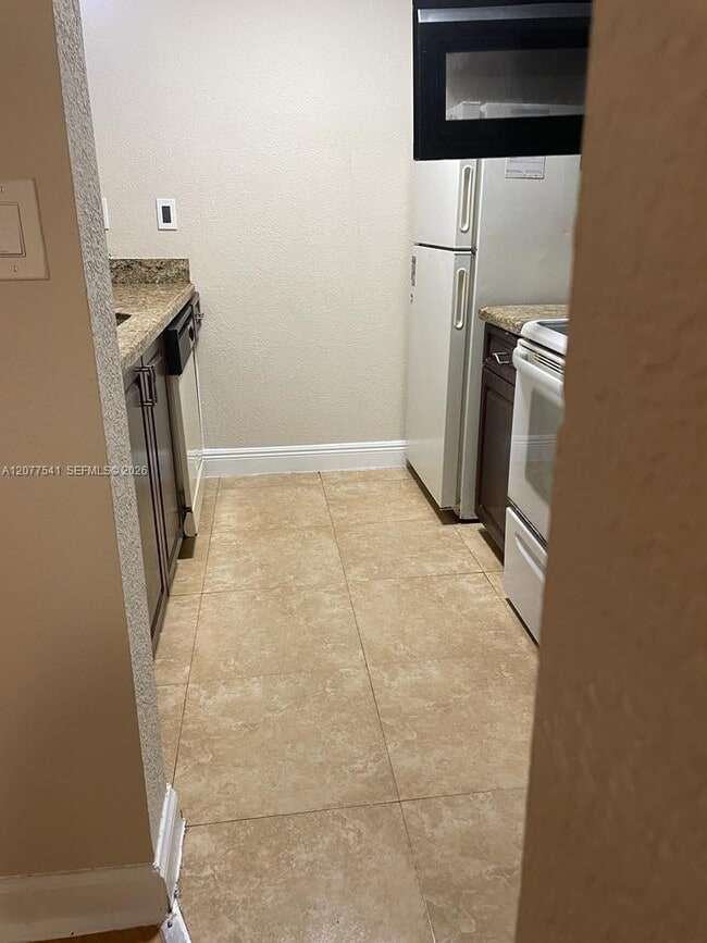 7075 NW 186th St Unit C505