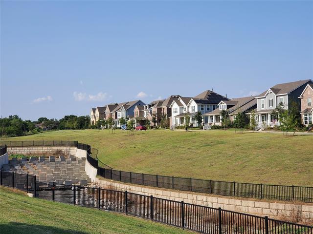 Photo - 2846 Lotus St