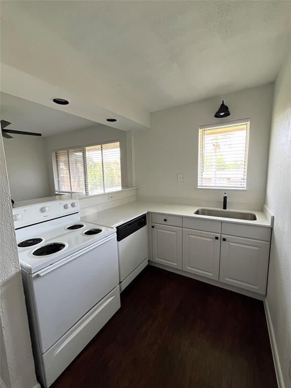 Photo - 3304 Red River St Unidad 203