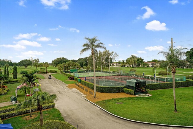 Photo - 361 S Hollybrook Dr Unit 201