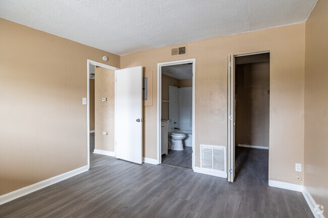 En Suite Bathroom