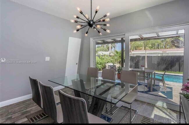Photo - 923 N 14th Ave