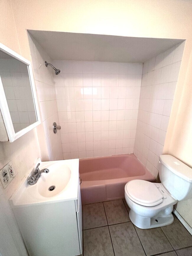 Photo - 6 Young Ave Unit 1