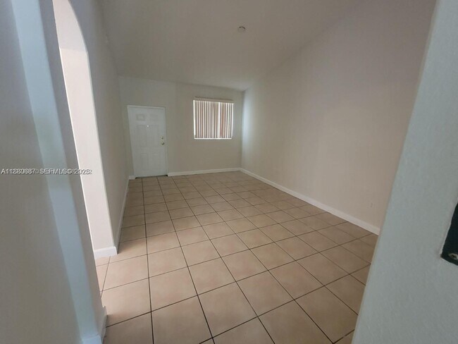 Photo - 2900 SE 17th Ave Unit 202