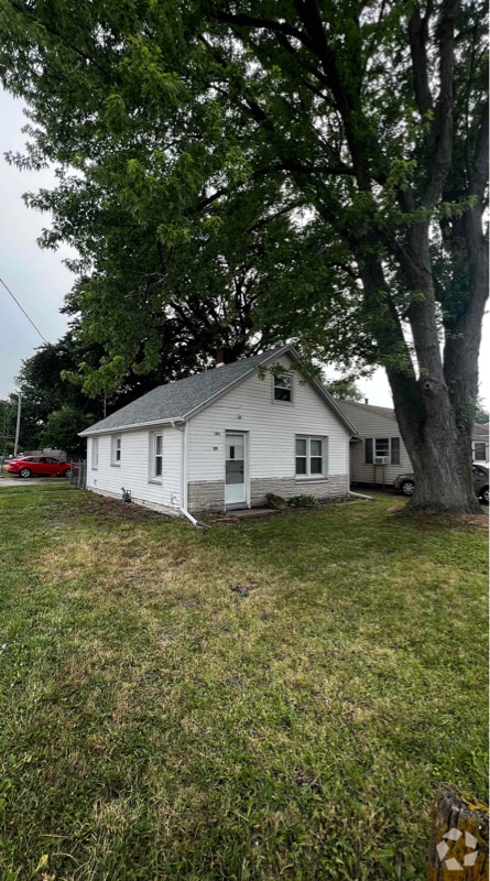 Building Photo - 1842 28th Ave Rental