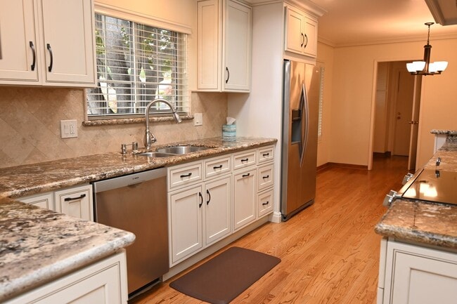 Prime Willow Glen, w/ Pool - Prime Willow Glen,  w/ Pool Casa