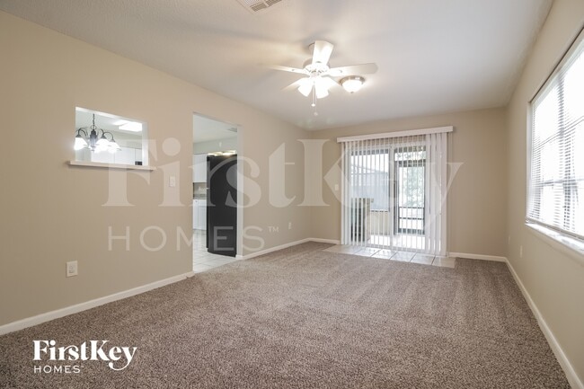 Photo - 1340 Sharon Dr