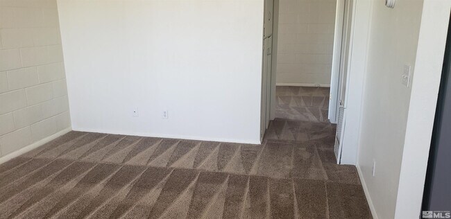 Photo - 565 Roberts St Unidad C